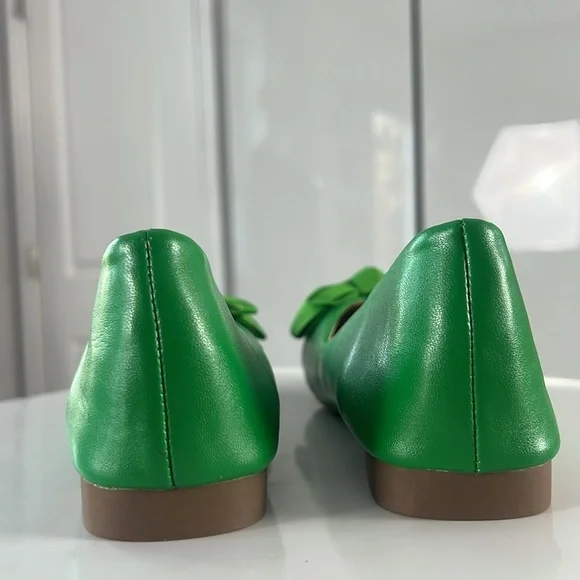C.Paravano Kelley Green Bowknot Soft Leather Square Toe Flats Size 7 New - Picture 6 of 15